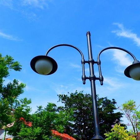 Padjadjaran Hotel Богор Экстерьер фото