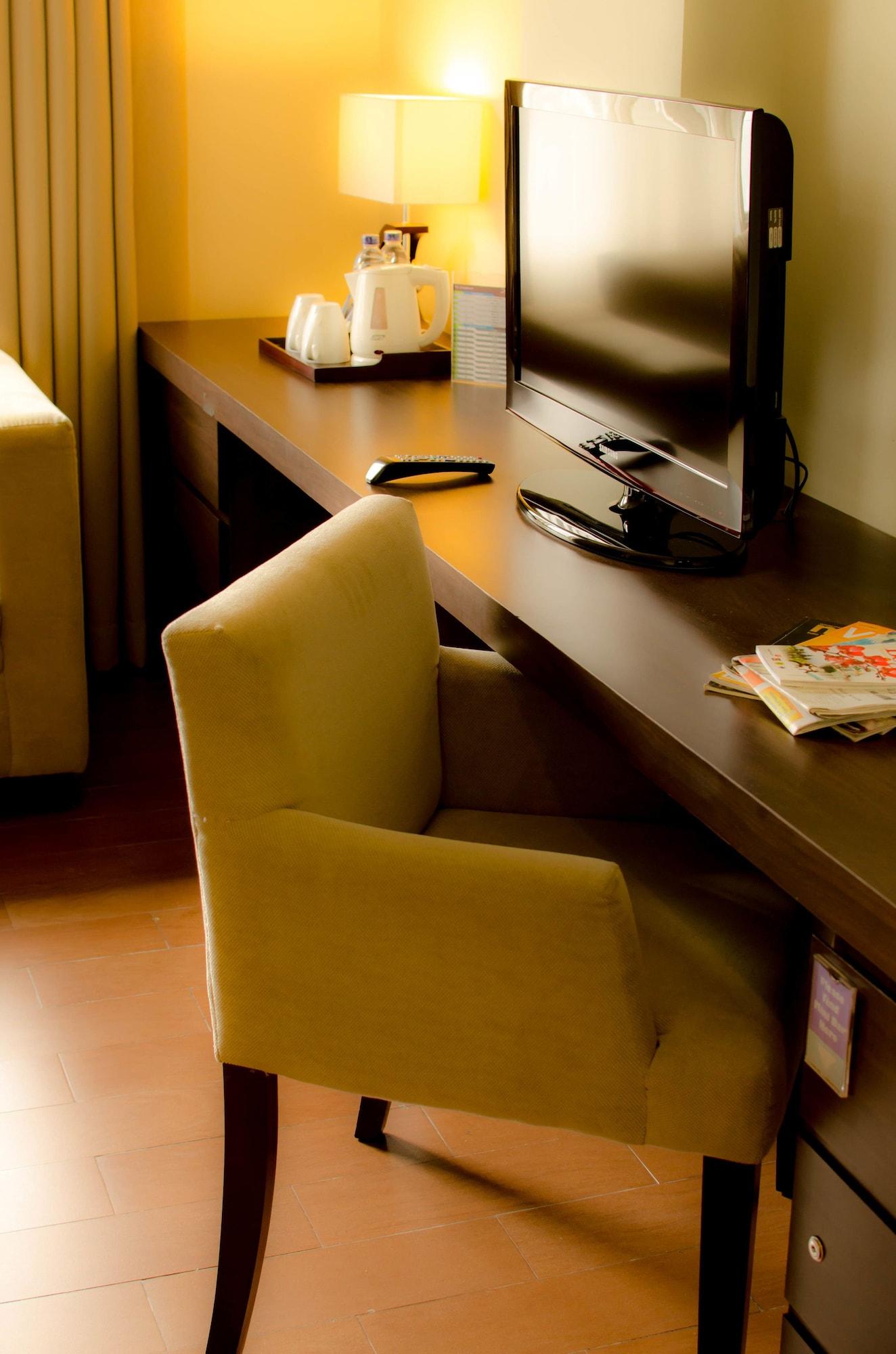 Padjadjaran Hotel Богор Экстерьер фото