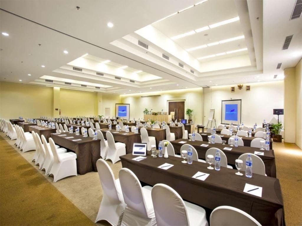 Padjadjaran Hotel Богор Экстерьер фото