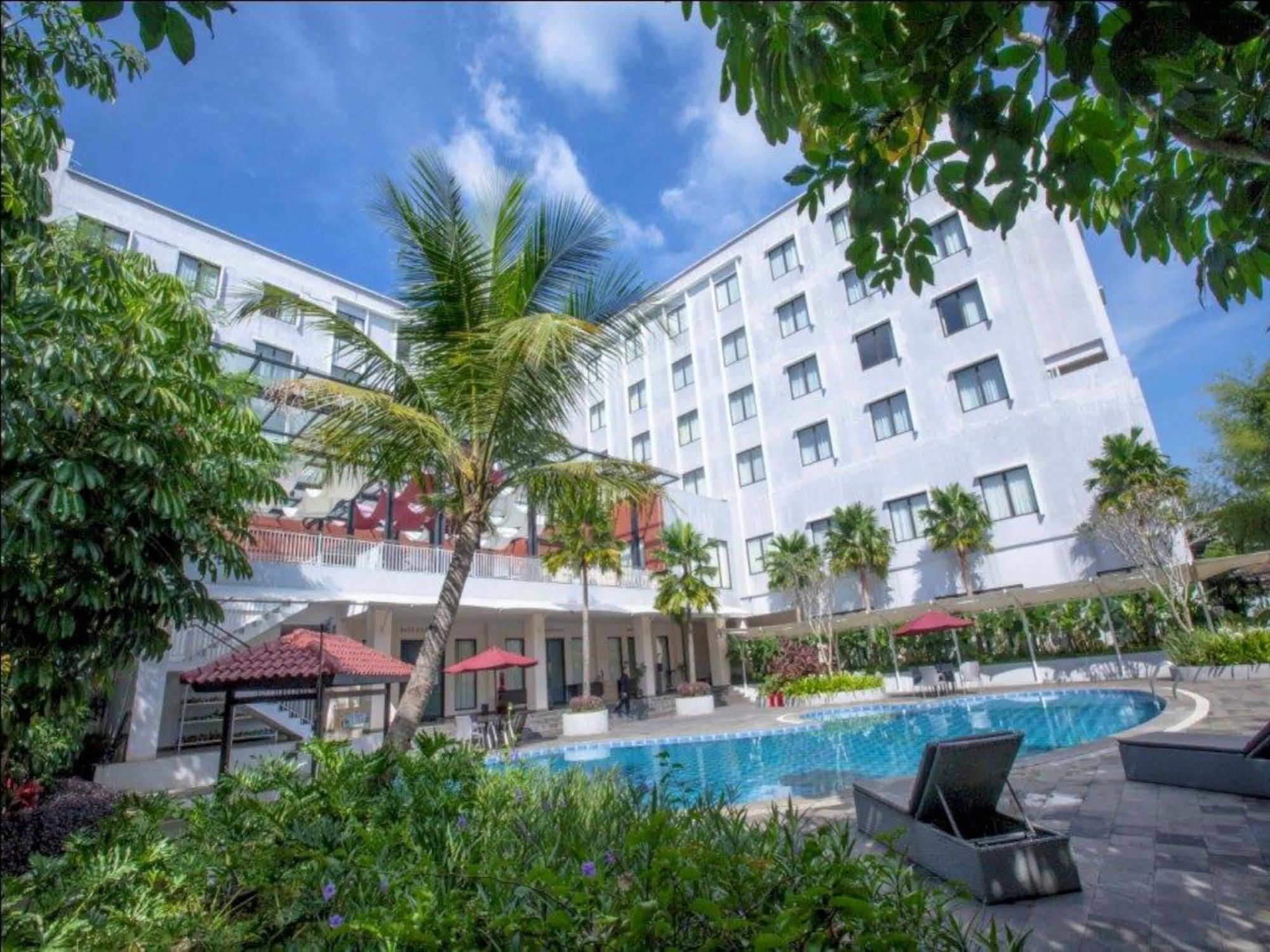 Padjadjaran Hotel Богор Экстерьер фото