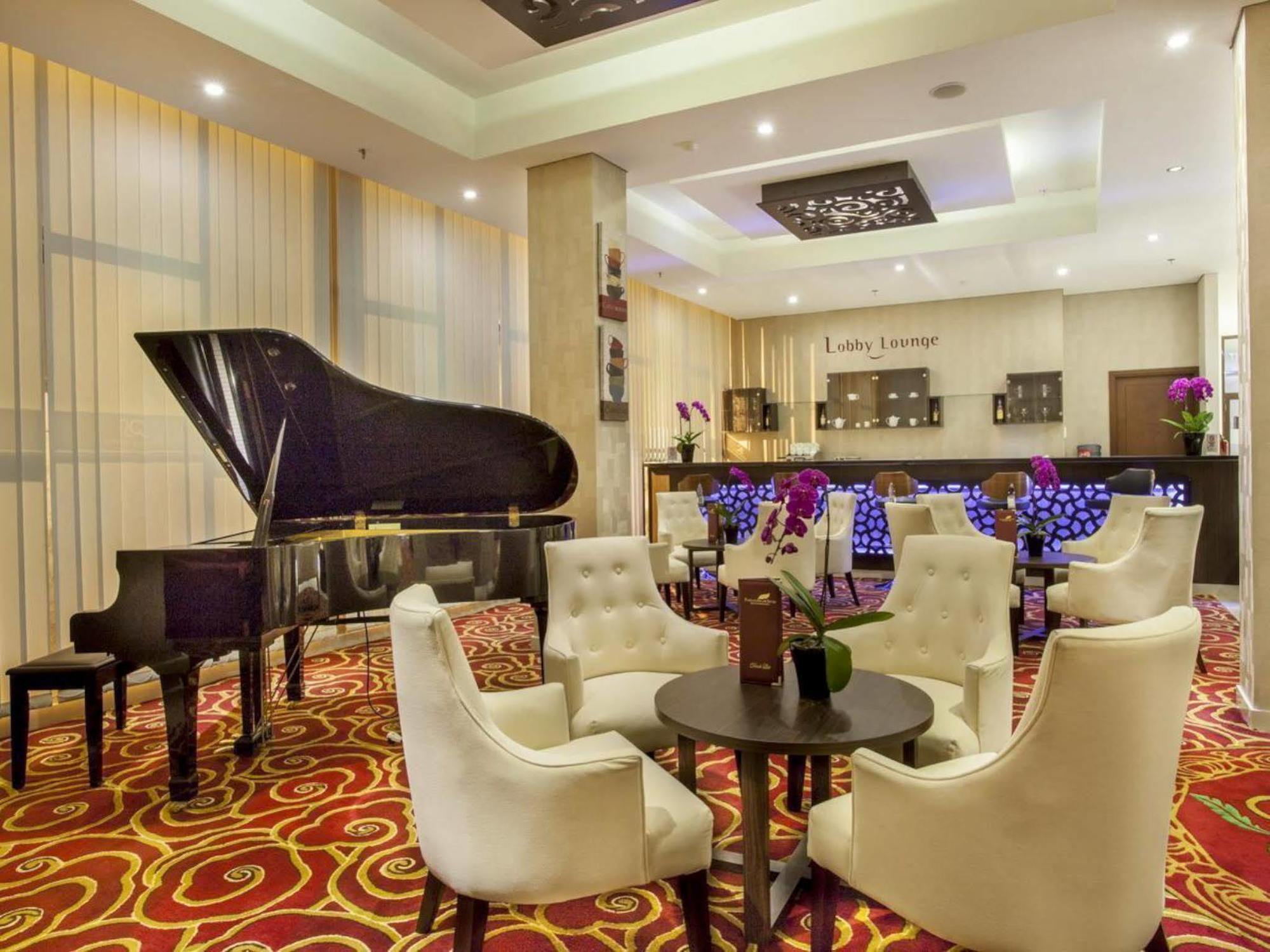 Padjadjaran Hotel Богор Экстерьер фото