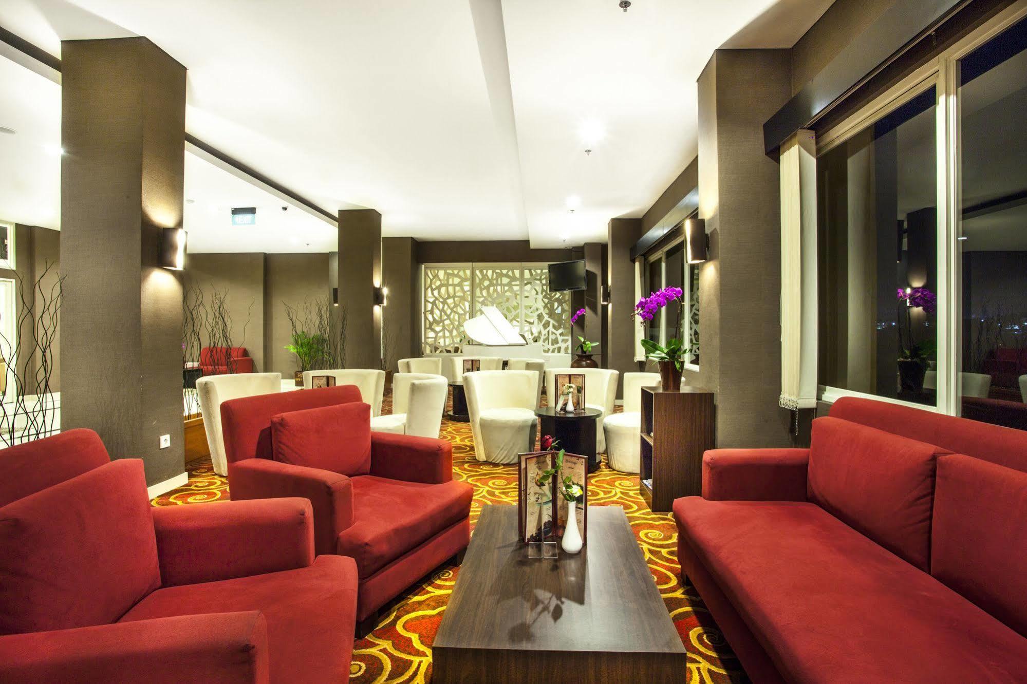 Padjadjaran Hotel Богор Экстерьер фото
